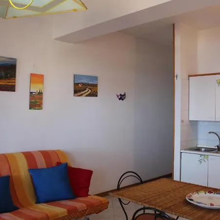 Holiday home Casalella *